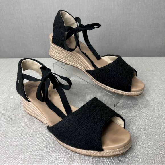 UGG Shoes - UGG Australia Delmar Black Tan Espadrille Sandals